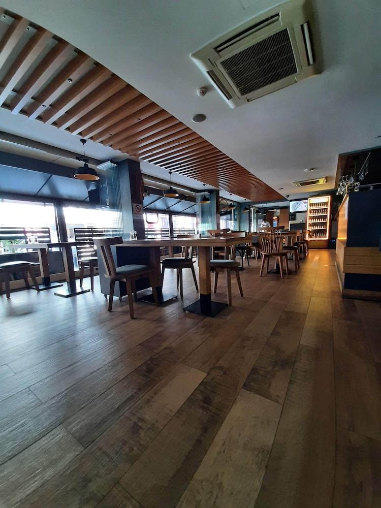 Sapko Airport Hotel Istanbul Exterior foto